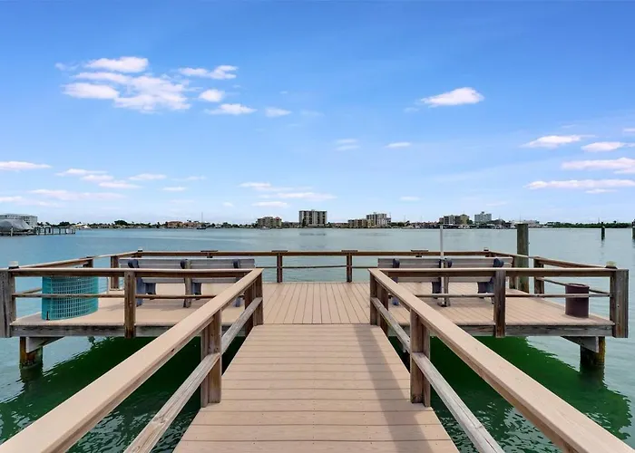 The Seashell With Private Balcony And Walk To Ferienhaus Clearwater Beach